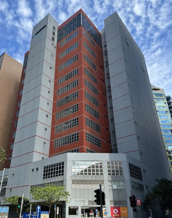高力国际成功促成2024年香港最大交易金额的工业大厦成交，引领中国大宗交易市场新趋势