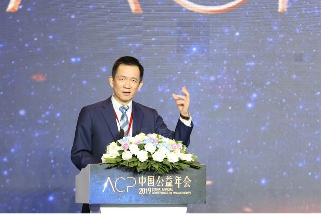 姚洋：经济低谷期，企业应做到的“三不要”和“三善待”