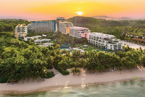 富国岛翡翠湾高级公寓夏日邀约，开启家庭终极度假之旅 