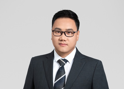 李志磊